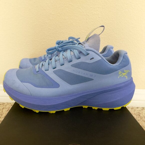 Arc'teryx - Norvan LD 4 GTX - Moonstone  Excellent condition! - Picture 1 of 7